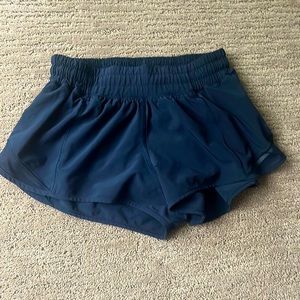 Lululemon hotty hot shorts.